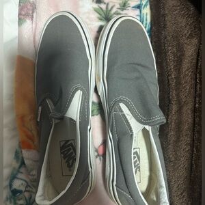 Vans slip on